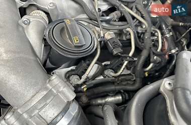 Внедорожник / Кроссовер Audi Q7 2010 в 