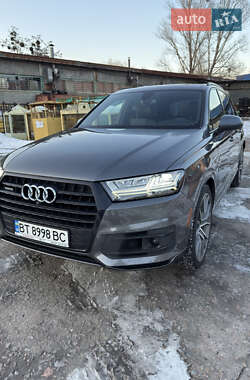 Позашляховик / Кросовер Audi Q7 2018 в Києві