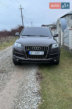 Внедорожник / Кроссовер Audi Q7 2011 в 