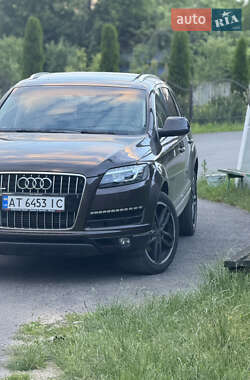 Внедорожник / Кроссовер Audi Q7 2011 в 