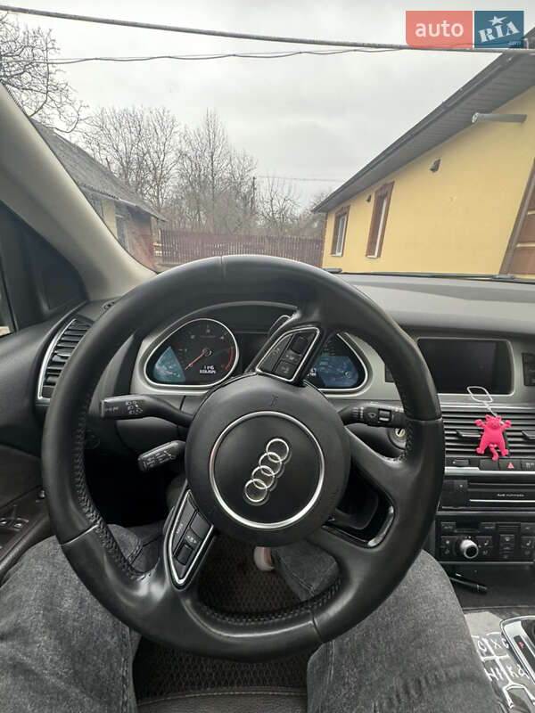 Внедорожник / Кроссовер Audi Q7 2011 в Коломые