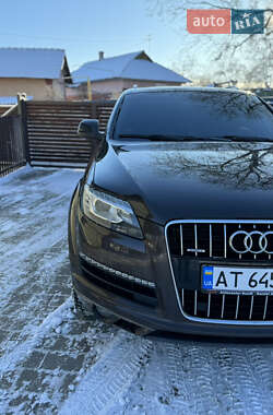 Внедорожник / Кроссовер Audi Q7 2011 в 