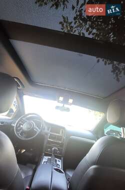 Внедорожник / Кроссовер Audi Q7 2013 в 