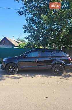 Внедорожник / Кроссовер Audi Q7 2013 в 