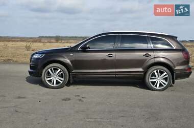 Внедорожник / Кроссовер Audi Q7 2012 в Березному