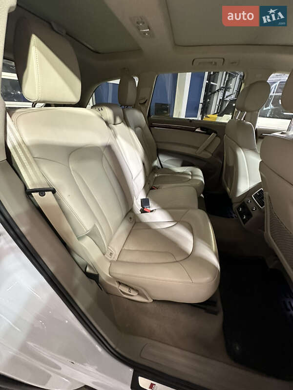 Внедорожник / Кроссовер Audi Q7 2015 в Кропивницком фото 60 Внедорожник / Кроссовер Audi Q7 2015 в Кропивницком