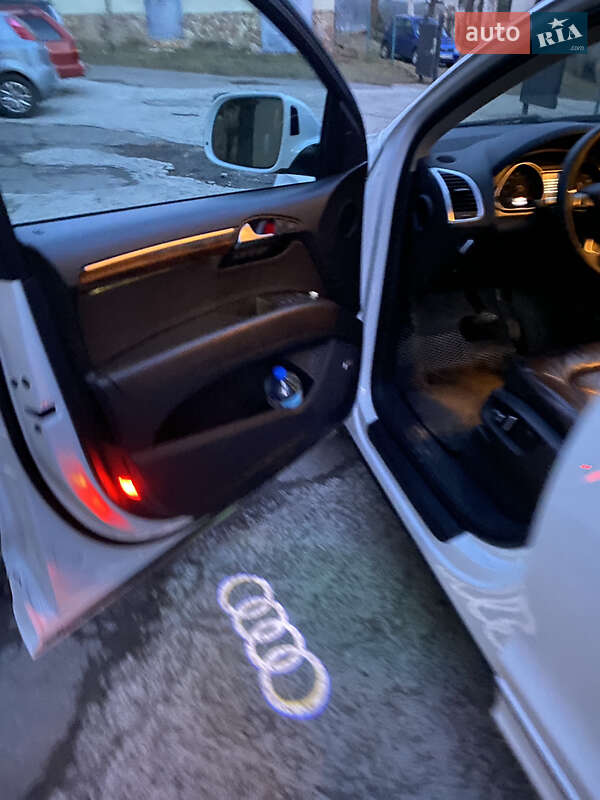 Внедорожник / Кроссовер Audi Q7 2015 в Львове