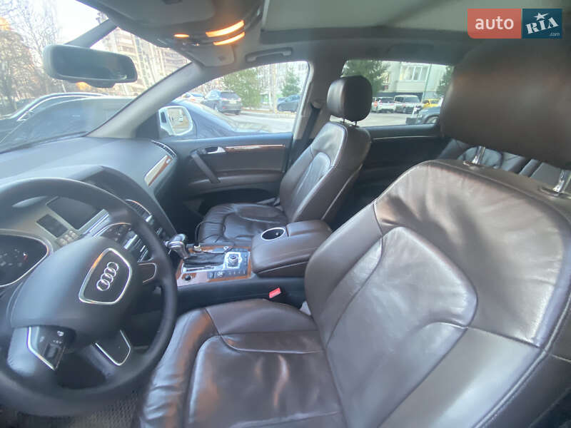 Внедорожник / Кроссовер Audi Q7 2015 в Львове