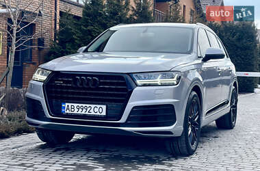 Позашляховик / Кросовер Audi Q7 2016 в Вінниці