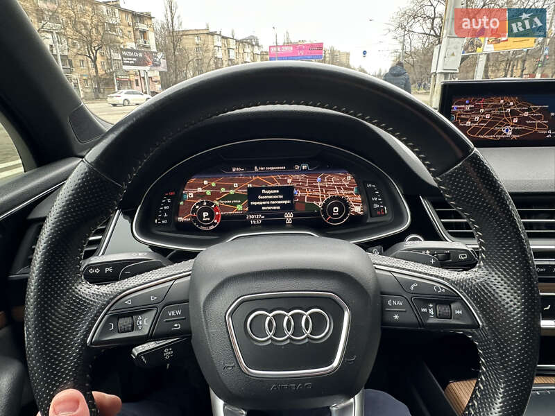 Внедорожник / Кроссовер Audi Q7 2016 в Одессе