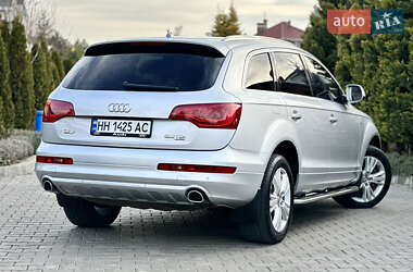 Позашляховик / Кросовер Audi Q7 2014 в 
