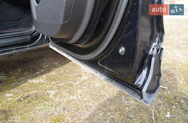 Внедорожник / Кроссовер Audi Q7 2011 в 