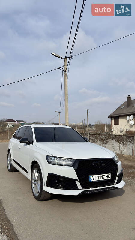 Внедорожник / Кроссовер Audi Q7 2018 в Белой Церкви