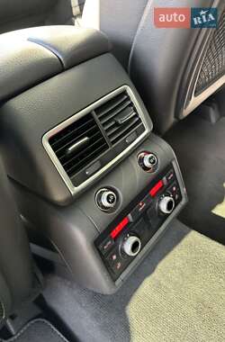 Внедорожник / Кроссовер Audi Q7 2013 в 