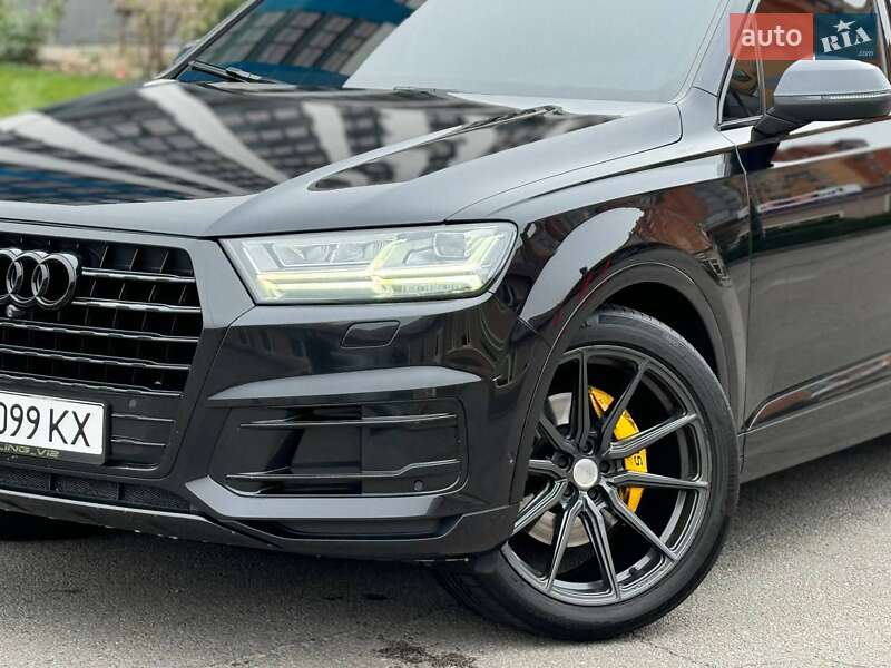 Внедорожник / Кроссовер Audi Q7 2016 в Днепре