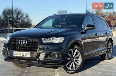 Позашляховик / Кросовер Audi Q7 2019 в Києві