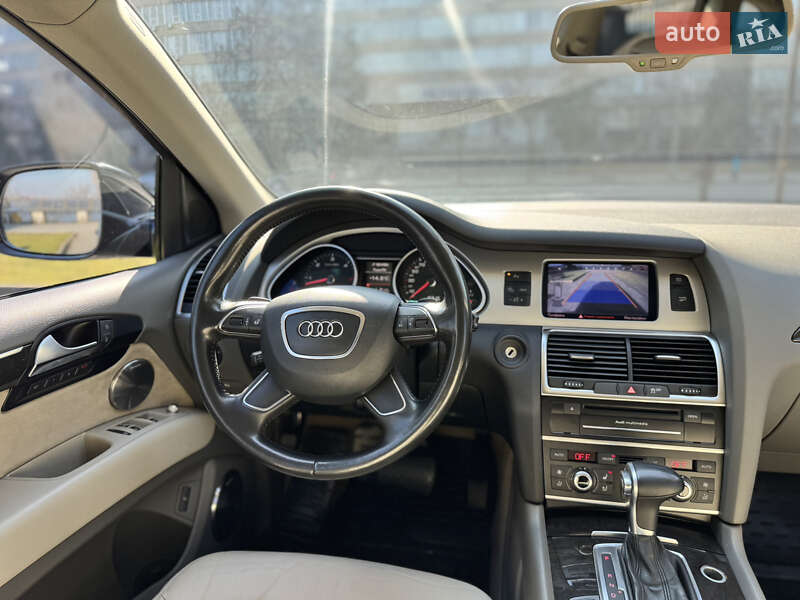 Позашляховик / Кросовер Audi Q7 2012 в Дніпрі фото 40 Позашляховик / Кросовер Audi Q7 2012 в Дніпрі