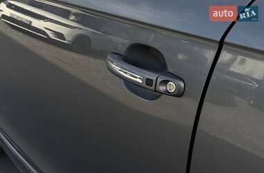 Позашляховик / Кросовер Audi Q7 2013 в 