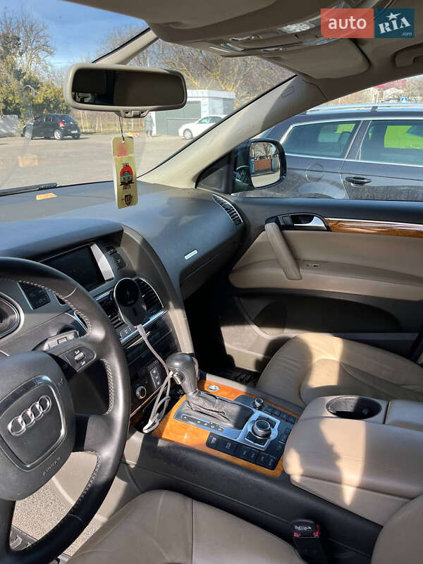 Позашляховик / Кросовер Audi Q7 2006 в Одесі