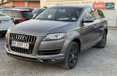 Внедорожник / Кроссовер Audi Q7 2013 в Ровно