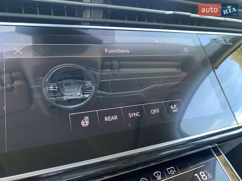 Позашляховик / Кросовер Audi Q7 2022 в Дрогобичі