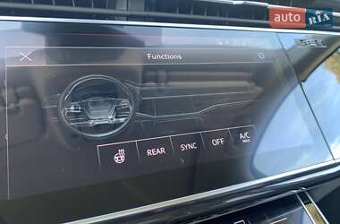 Внедорожник / Кроссовер Audi Q7 2022 в 