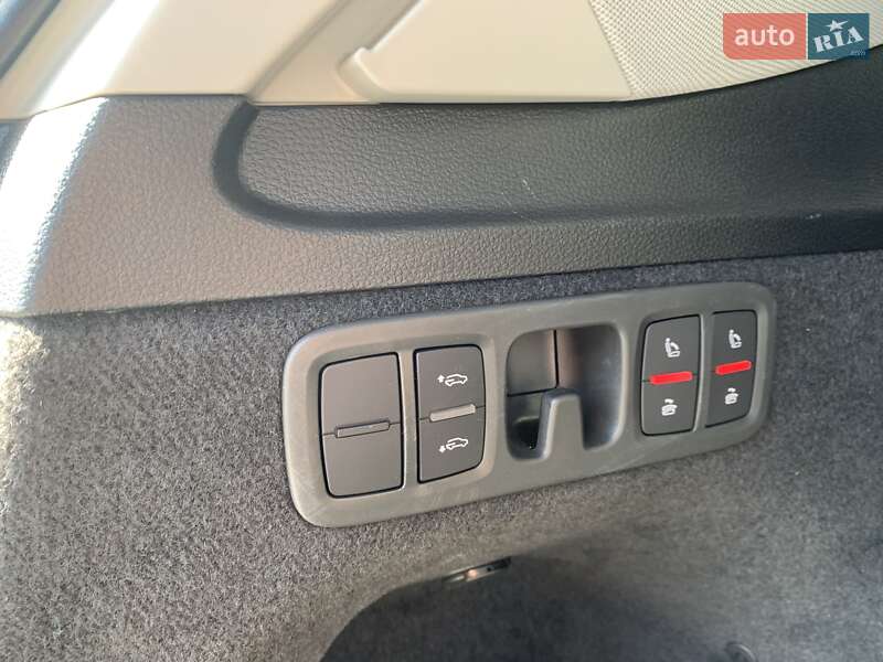 Позашляховик / Кросовер Audi Q7 2022 в Дрогобичі