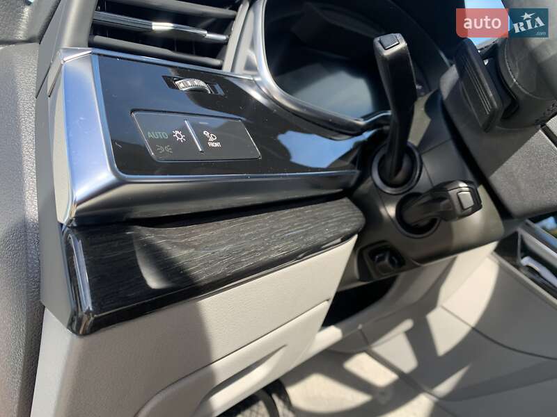 Позашляховик / Кросовер Audi Q7 2022 в Дрогобичі