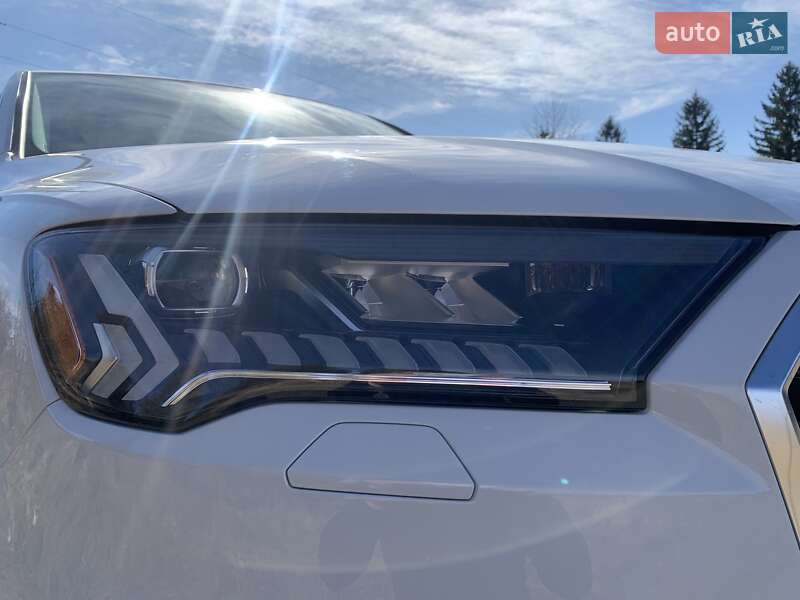 Позашляховик / Кросовер Audi Q7 2022 в Дрогобичі