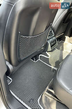 Внедорожник / Кроссовер Audi Q7 2011 в 
