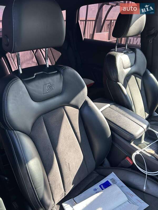 Внедорожник / Кроссовер Audi Q7 2015 в Тернополе