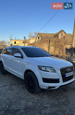 Позашляховик / Кросовер Audi Q7 2015 в Білгороді-Дністровському