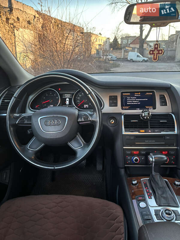 Позашляховик / Кросовер Audi Q7 2015 в Білгороді-Дністровському фото 35 Позашляховик / Кросовер Audi Q7 2015 в Білгороді-Дністровському