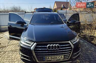 Позашляховик / Кросовер Audi Q7 2018 в Кропивницькому