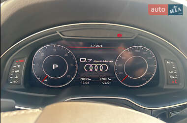 Внедорожник / Кроссовер Audi Q7 2018 в 