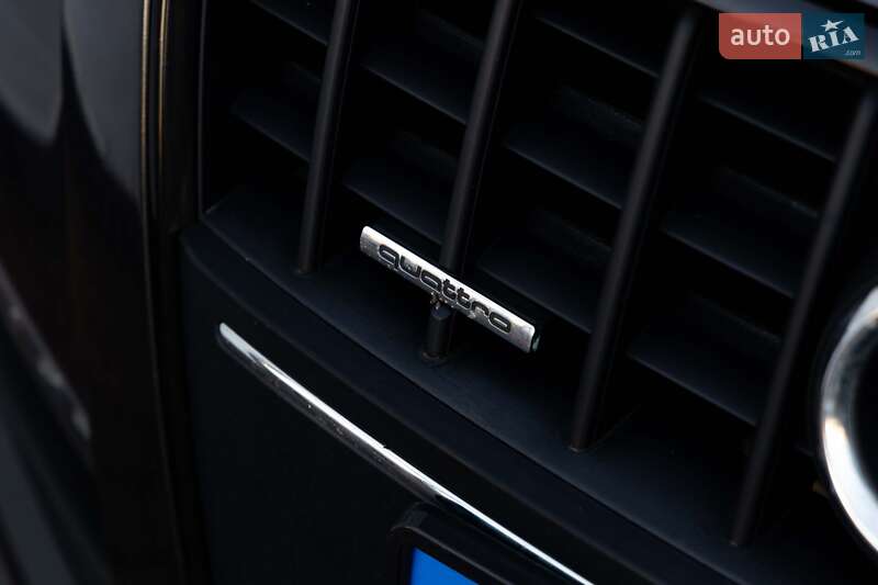 Внедорожник / Кроссовер Audi Q7 2015 в Луцке
