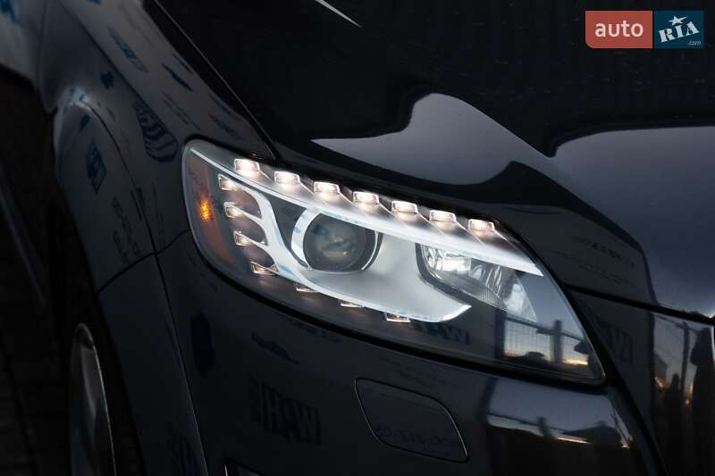 Внедорожник / Кроссовер Audi Q7 2015 в Луцке