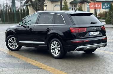 Внедорожник / Кроссовер Audi Q7 2016 в 