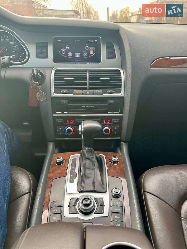Внедорожник / Кроссовер Audi Q7 2012 в Львове