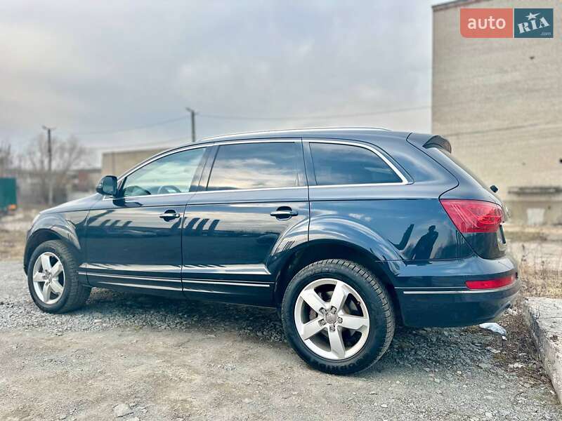 Внедорожник / Кроссовер Audi Q7 2012 в Львове