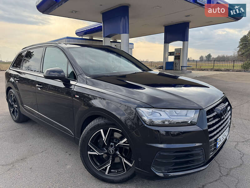 Audi Q7 2015