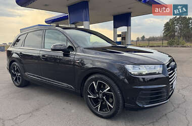 Внедорожник / Кроссовер Audi Q7 2015 в Дубно