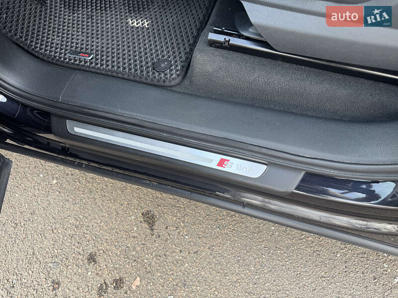 Внедорожник / Кроссовер Audi Q7 2015 в Дубно