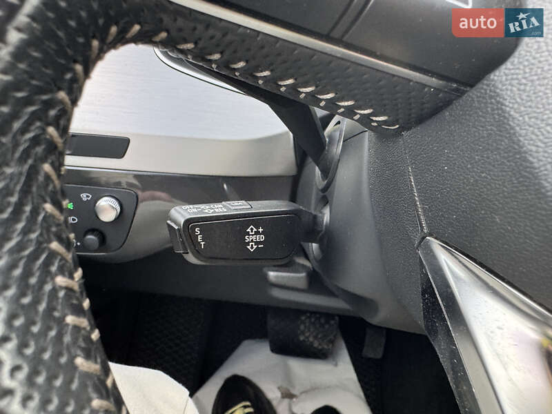 Внедорожник / Кроссовер Audi Q7 2015 в Дубно