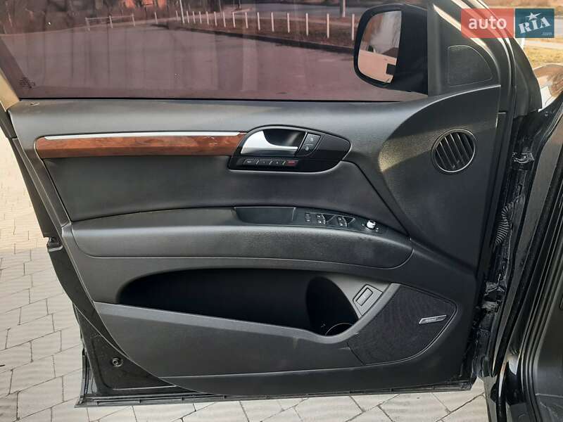 Внедорожник / Кроссовер Audi Q7 2012 в Владимире фото 6 Внедорожник / Кроссовер Audi Q7 2012 в Владимире