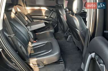 Позашляховик / Кросовер Audi Q7 2012 в 