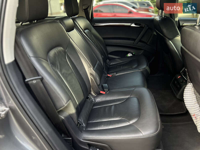 Позашляховик / Кросовер Audi Q7 2012 в Івано-Франківську