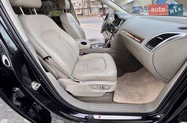 Внедорожник / Кроссовер Audi Q7 2011 в 