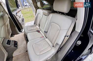 Внедорожник / Кроссовер Audi Q7 2011 в 