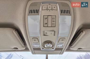 Внедорожник / Кроссовер Audi Q7 2011 в 